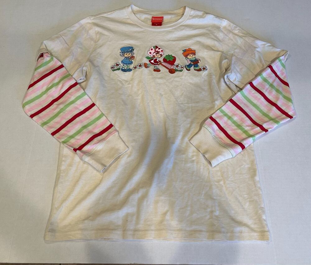Strawberry Shortcake Y2K Graphic Tee Womens Medium Long Sleeve Shirt